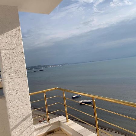 Apartament La Playa Дуррес Экстерьер фото